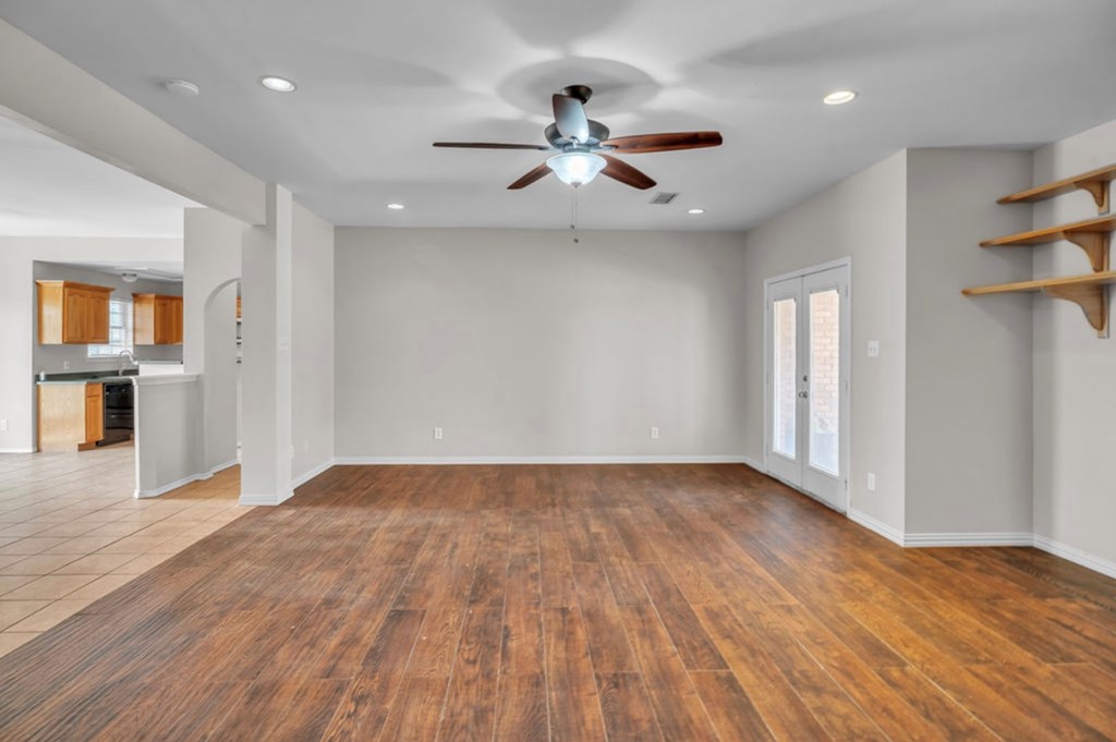 105 Maple Ave, Coahoma, Texas image 7