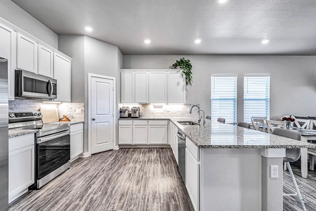 1423 Derrick Rd, Odessa, Texas image 8
