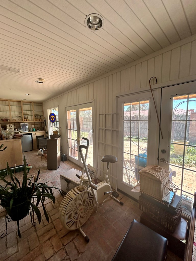 2011 W 6th St, Fort Stockton, Texas image 23