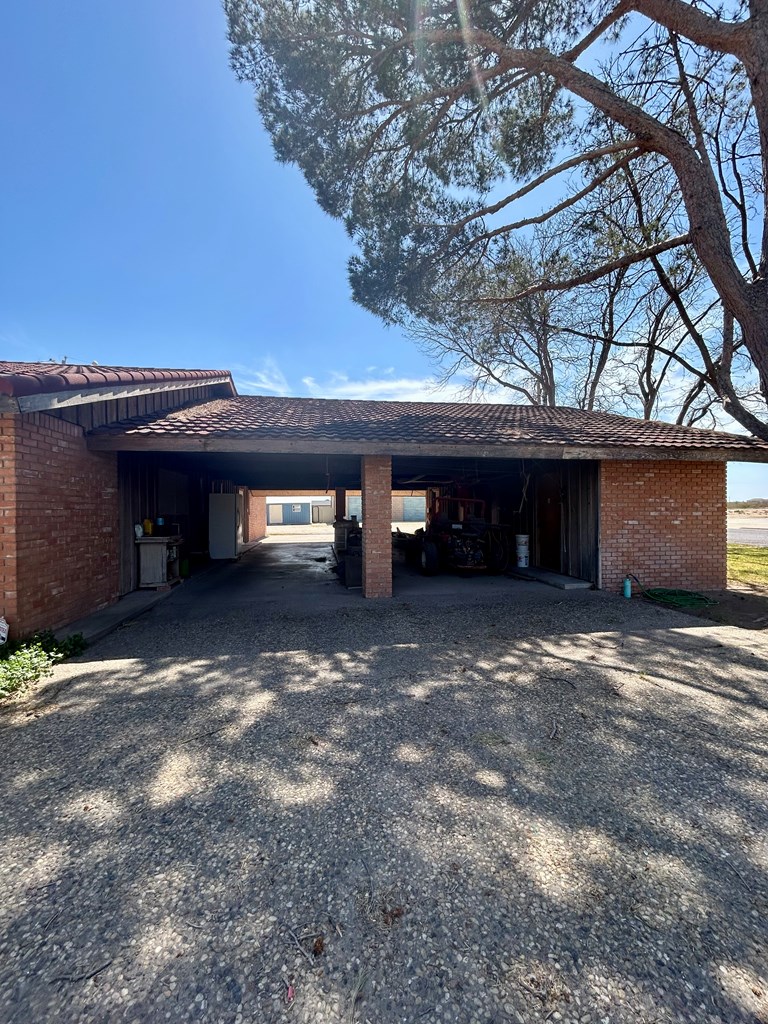 2011 W 6th St, Fort Stockton, Texas image 9