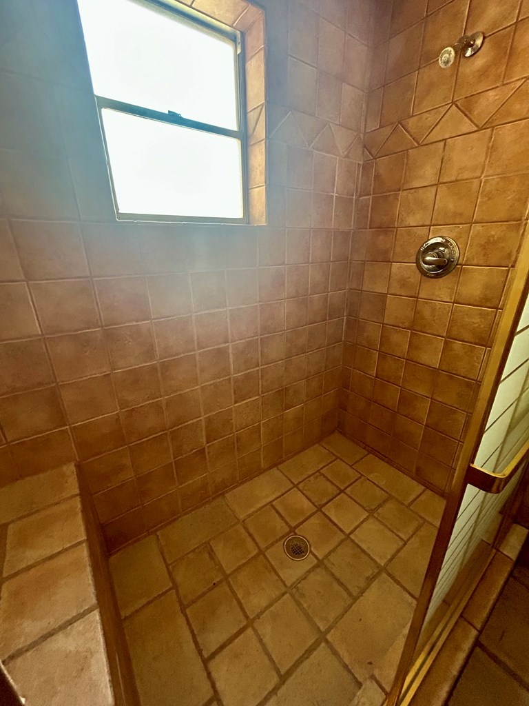 2011 W 6th St, Fort Stockton, Texas image 37