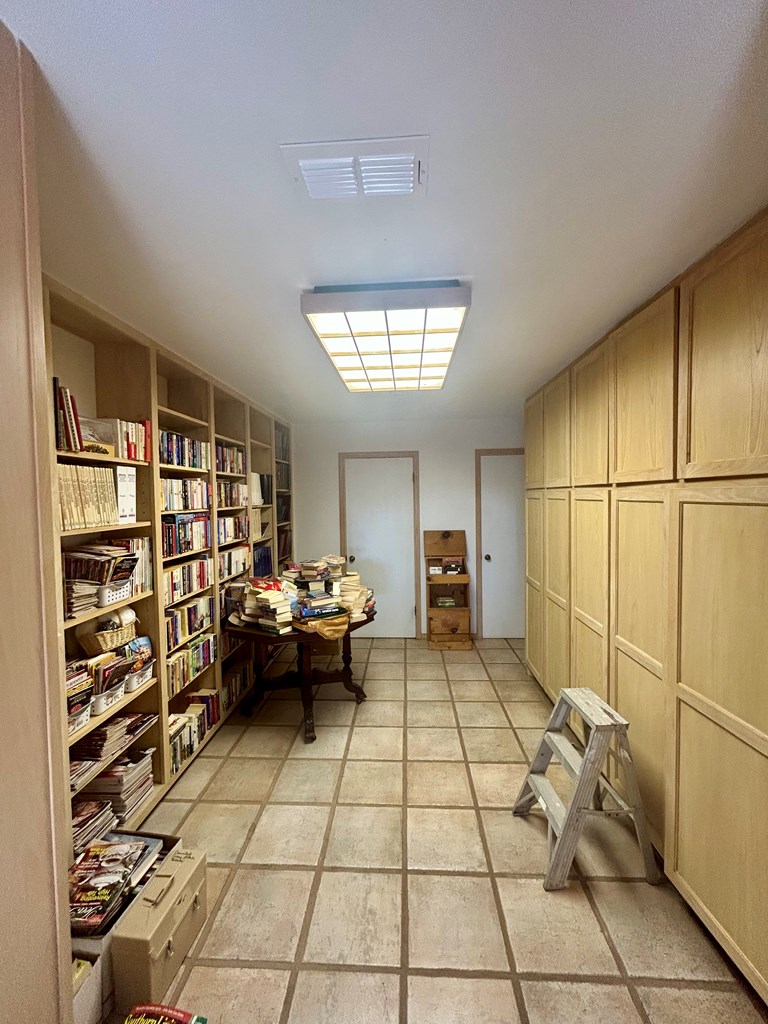 2011 W 6th St, Fort Stockton, Texas image 24