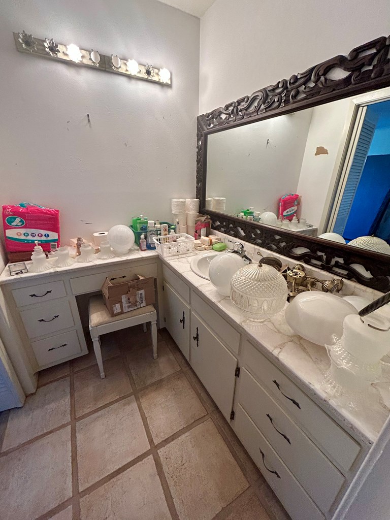2011 W 6th St, Fort Stockton, Texas image 35