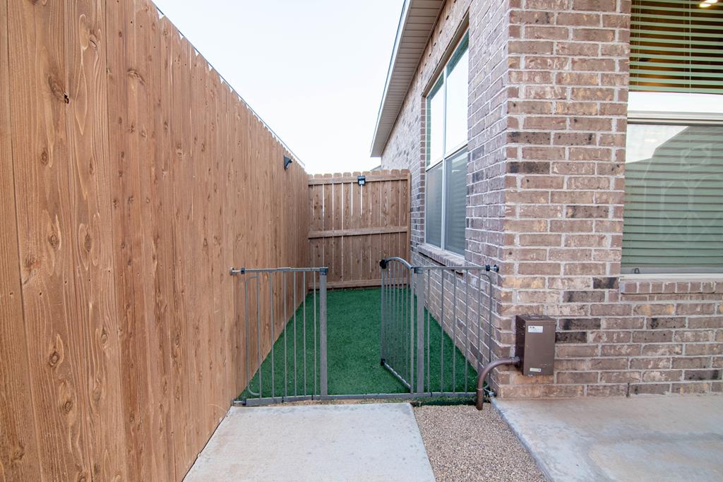 2403 Rio Place, Midland, Texas image 23