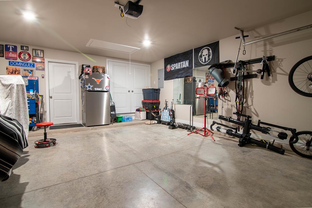 2403 Rio Place, Midland, Texas image 21