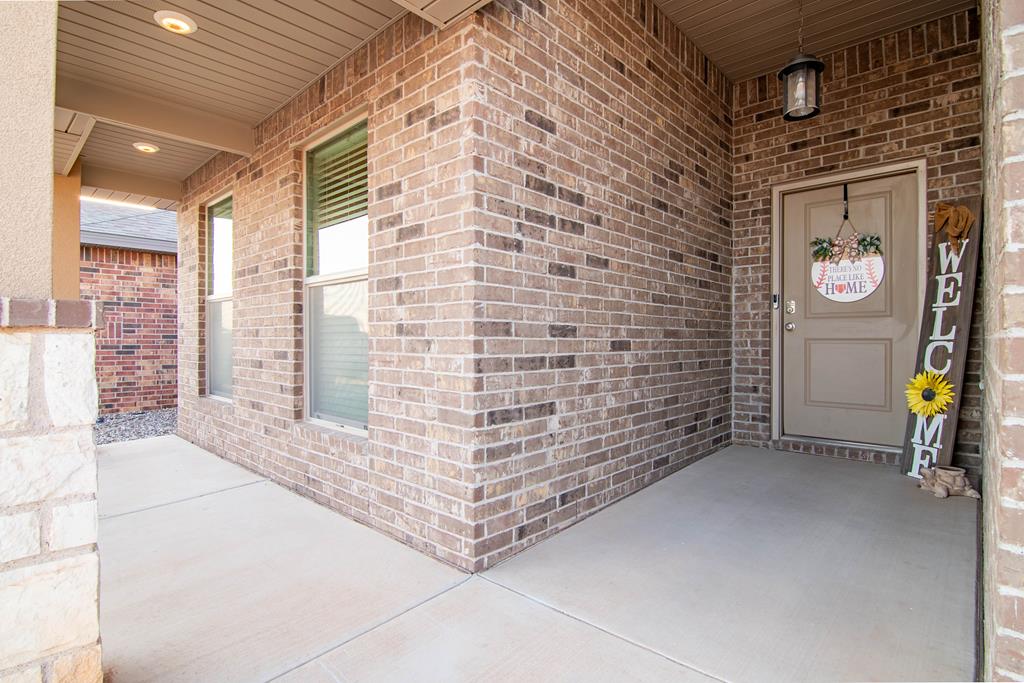 2403 Rio Place, Midland, Texas image 3