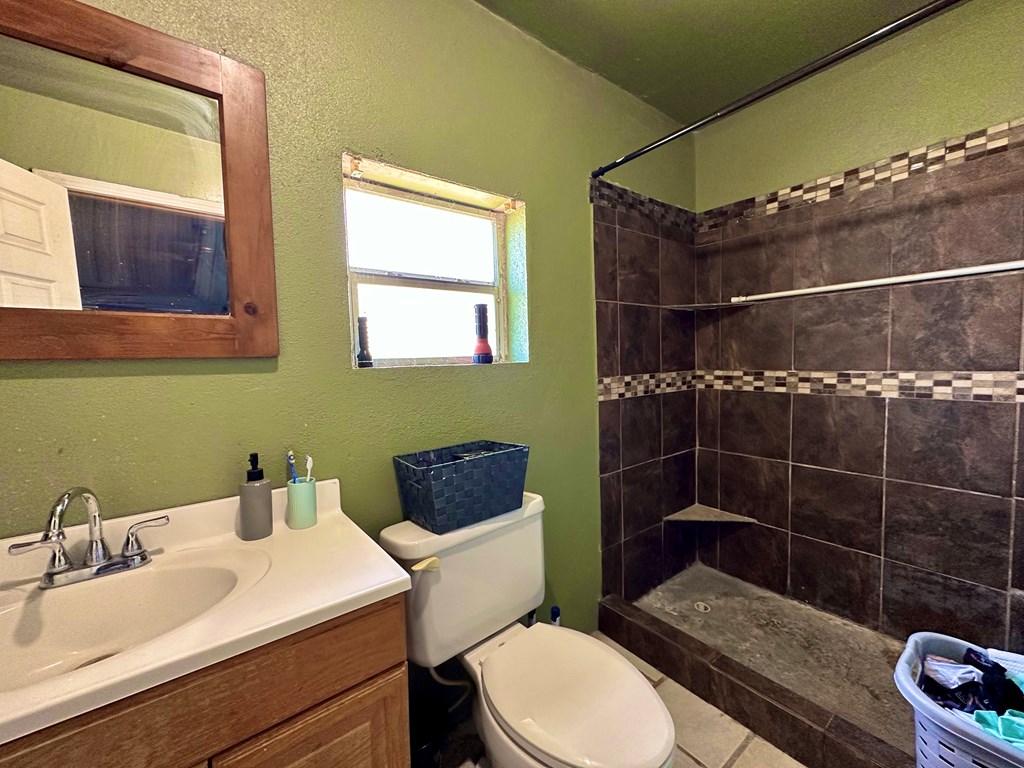 3982 N Valentine, Fort Stockton, Texas image 19