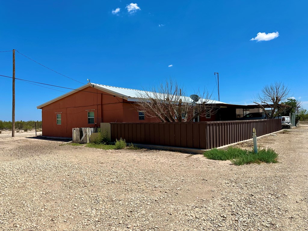 3982 N Valentine, Fort Stockton, Texas image 3