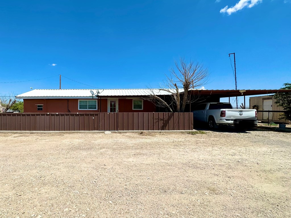 3982 N Valentine, Fort Stockton, Texas image 2