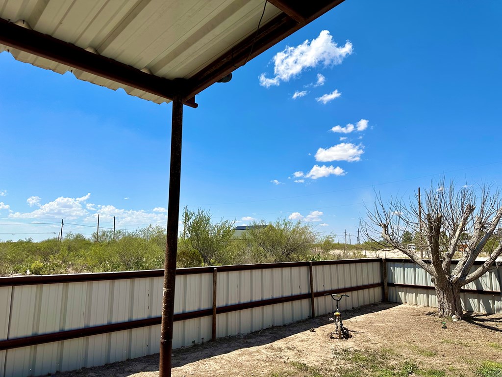 3982 N Valentine, Fort Stockton, Texas image 29