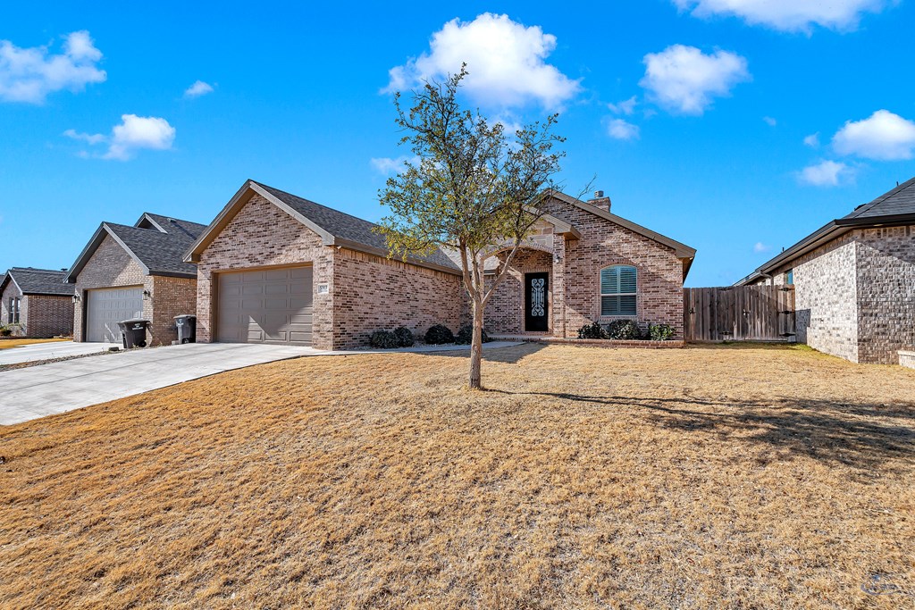 5303 Torrey Vista Dr, Midland, Texas image 2