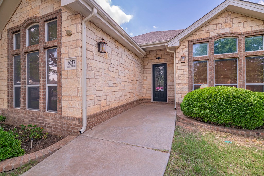 6217 Prairie Ridge Dr, Midland, Texas image 2