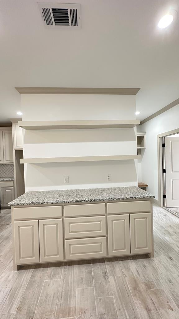 603 S Benton, Midland, Texas image 4