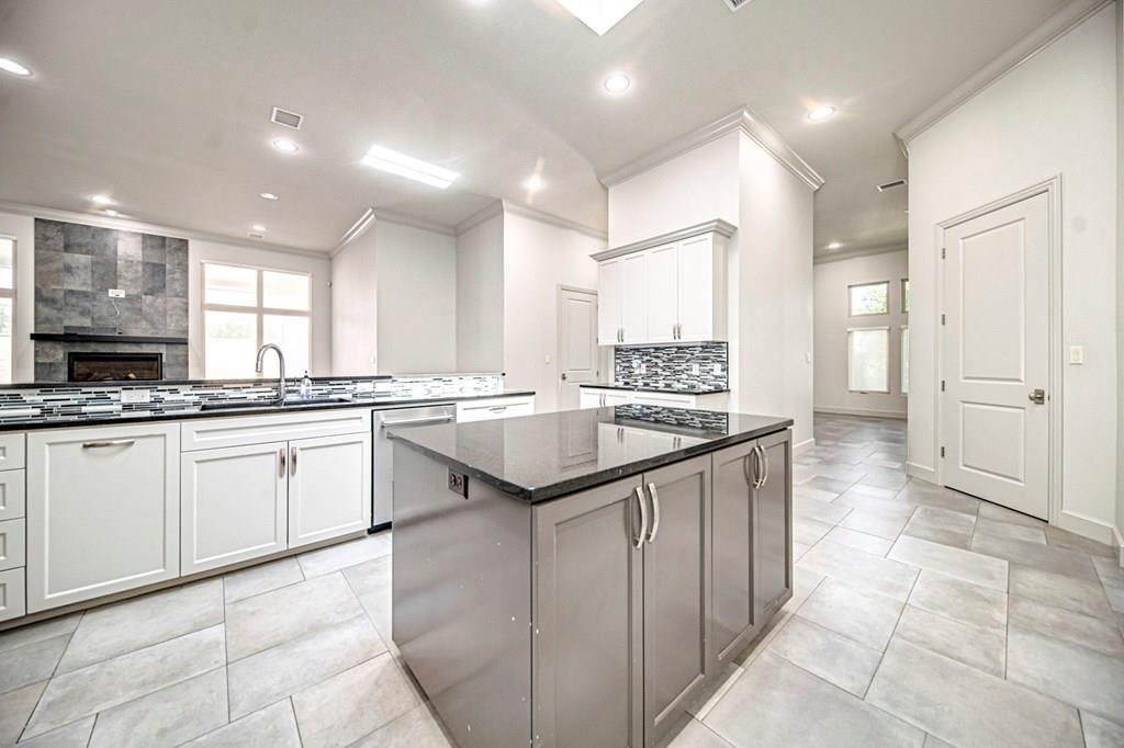 5808 Trennon Place, Midland, Texas image 30