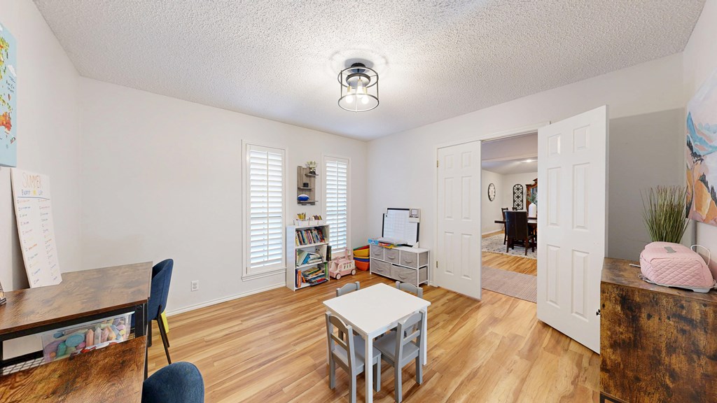 5004 Los Alamitos Dr, Midland, Texas image 20