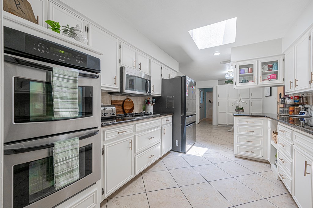 5004 Los Alamitos Dr, Midland, Texas image 34