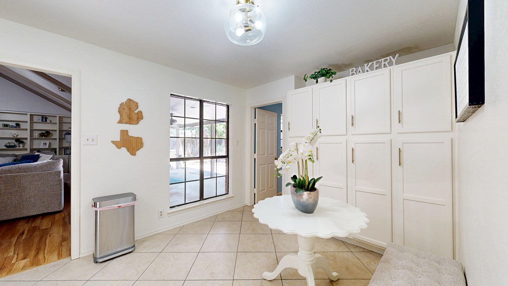 5004 Los Alamitos Dr, Midland, Texas image 41