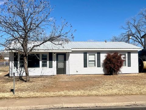 Homes For Sale - 2109 42nd St<br/> Scurry County, Snyder, TX 79549