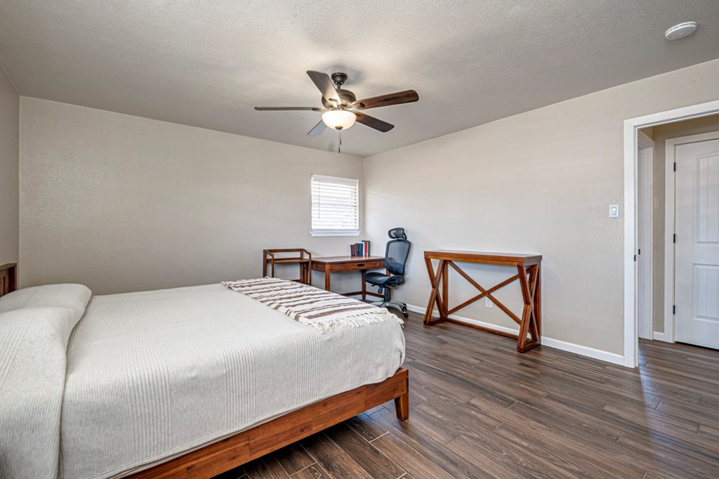 2006 Ward St, Midland, Texas image 40