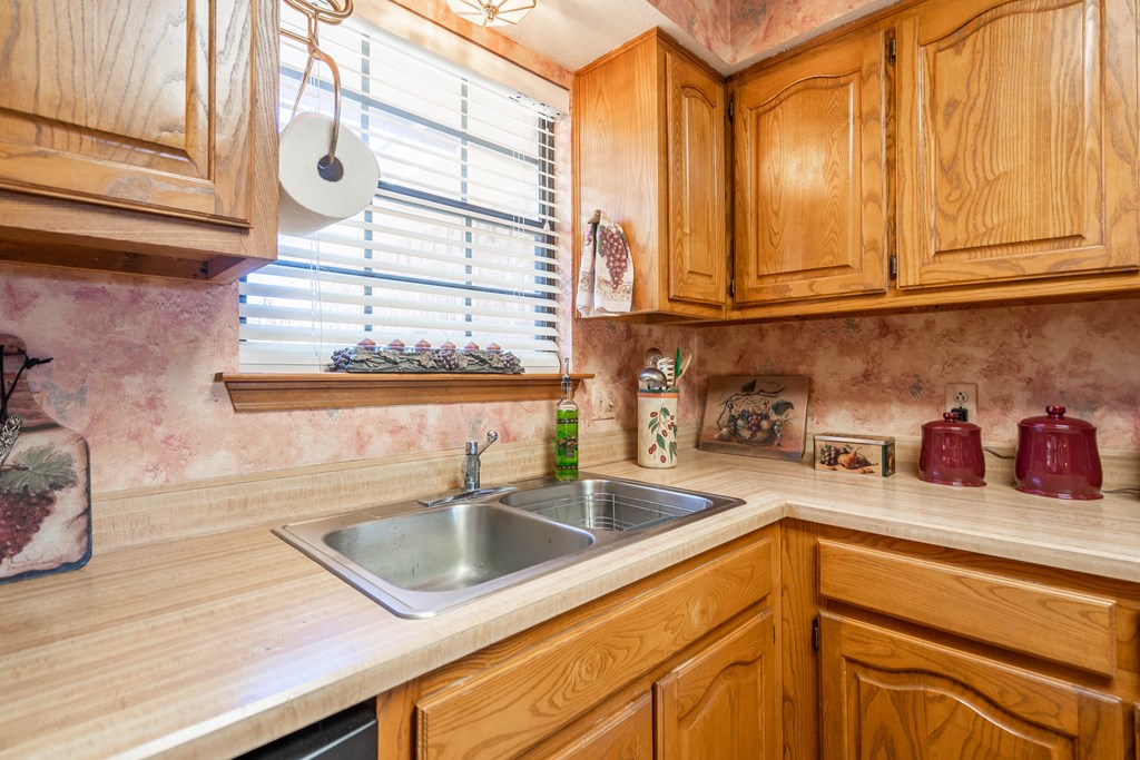 10900 E County Rd 105, Midland, Texas image 10