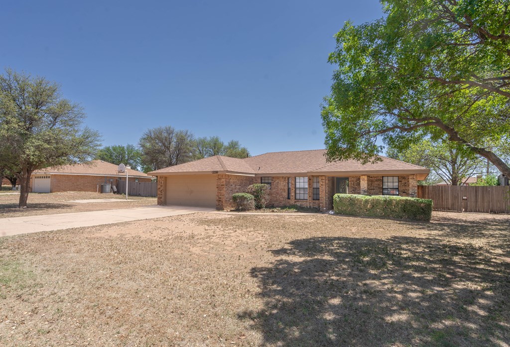 10900 E County Rd 105, Midland, Texas image 2
