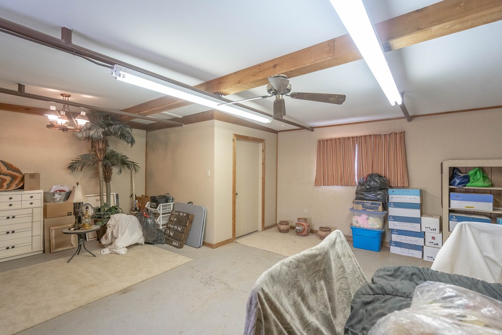 10900 E County Rd 105, Midland, Texas image 27