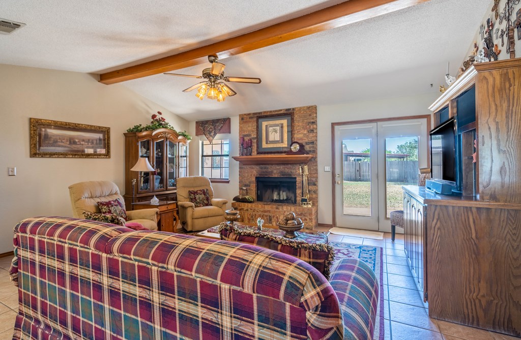 10900 E County Rd 105, Midland, Texas image 5