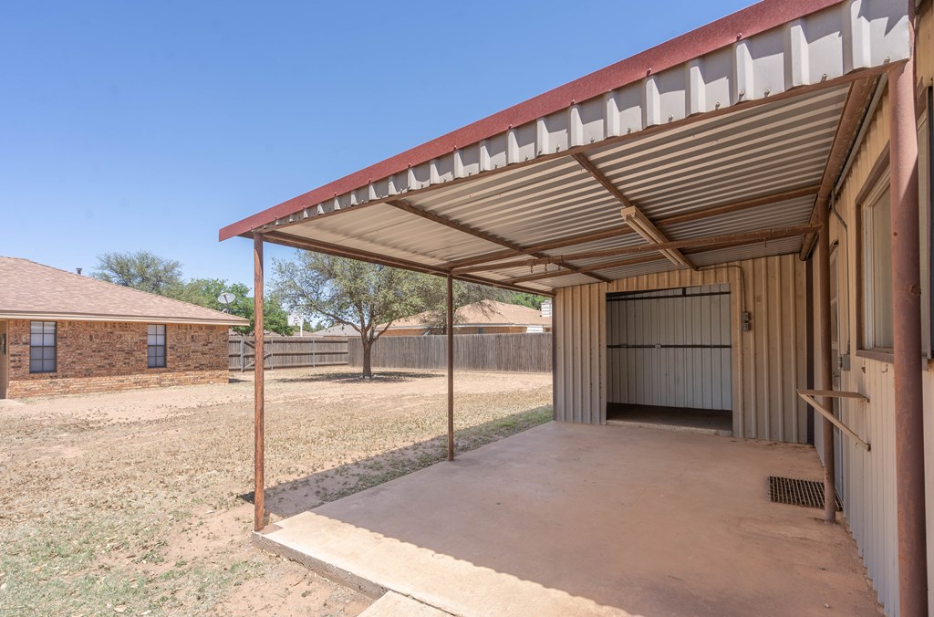 10900 E County Rd 105, Midland, Texas image 25