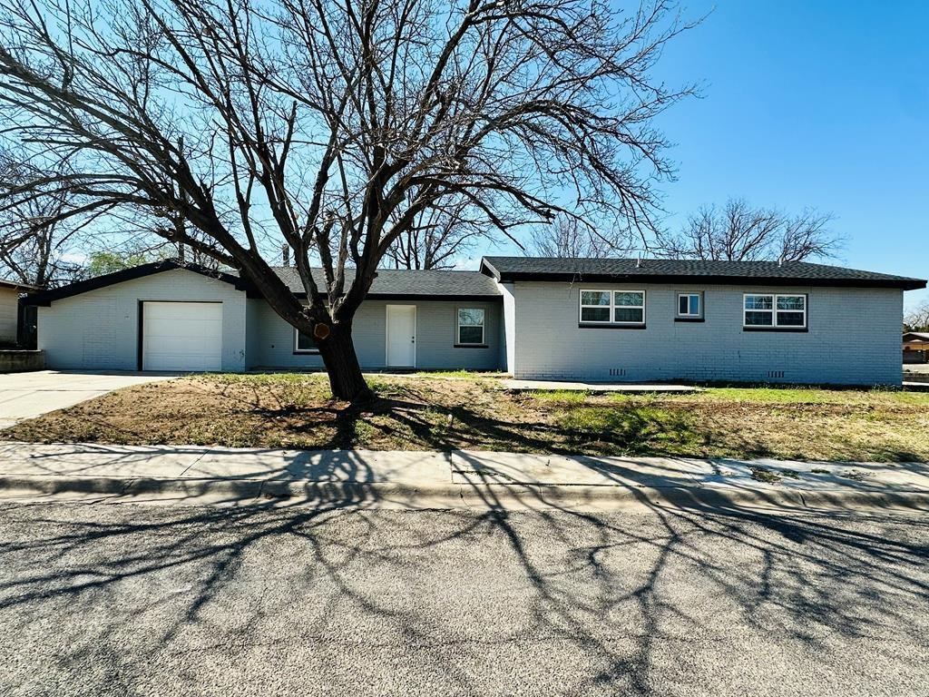 1408 Stadium Ave, Big Spring, Texas image 2