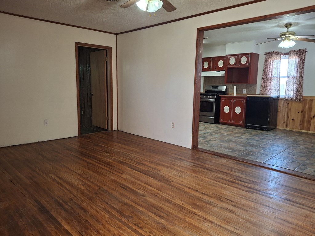 4996 County Rd 254, Snyder, Texas image 2