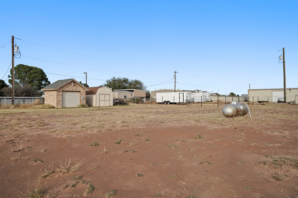 1001 E County Rd 129, Midland, Texas image 28