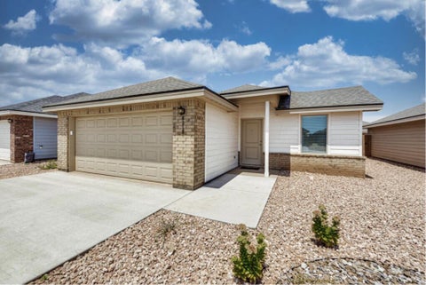 Homes For Rent - 8216 E County Rd 111<br/> Midland, TX 79706