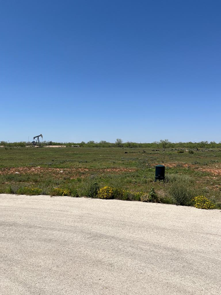 2181 Longhorn Dr, Midland, Texas image 1