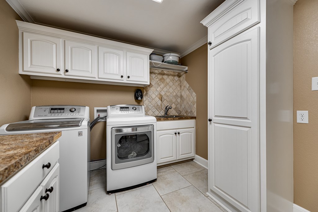 3601 Mockingbird Lane, Midland, Texas image 50