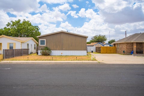 Mobile Home For Rent - 314 Dobbs Ave<br/> Odessa, TX 79761