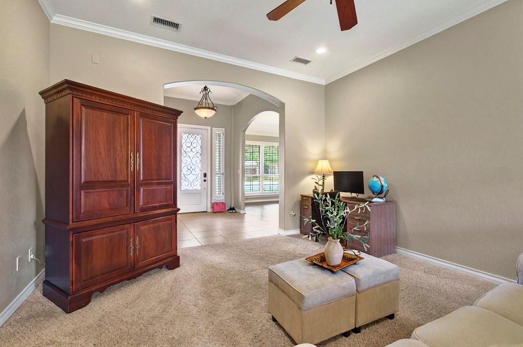 1302 Telluride Dr, Midland, Texas image 8