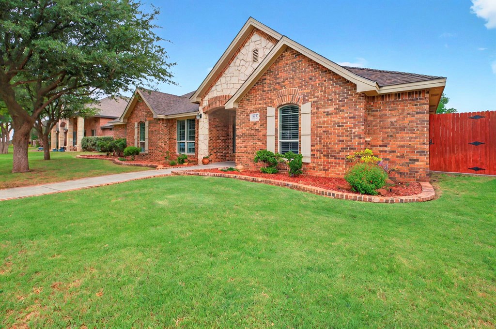 1302 Telluride Dr, Midland, Texas image 3