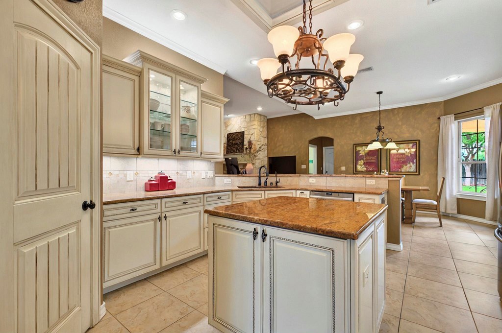 1302 Telluride Dr, Midland, Texas image 12