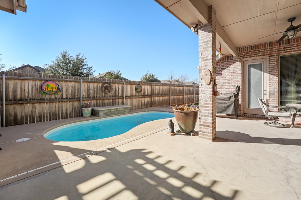 4301 Llano Court, Midland, Texas image 24