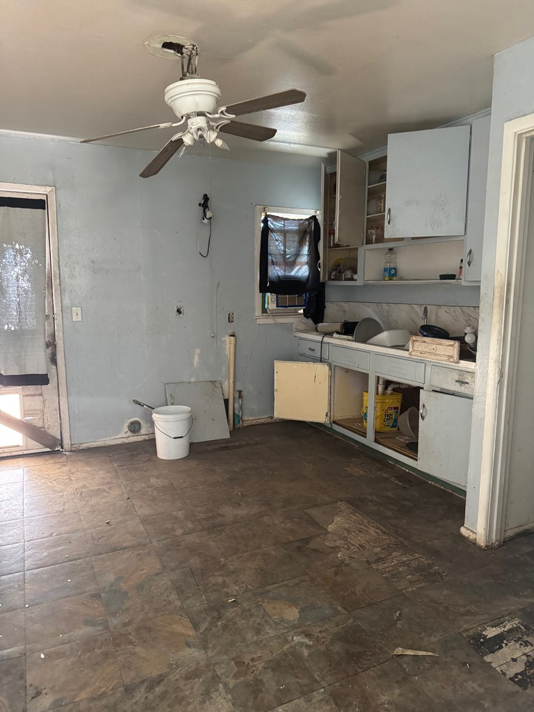 1200 N Pecos St, Fort Stockton, Texas image 4