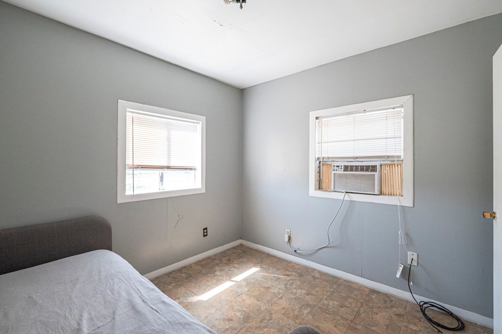 4908 S County Rd 1202, Midland, Texas image 23