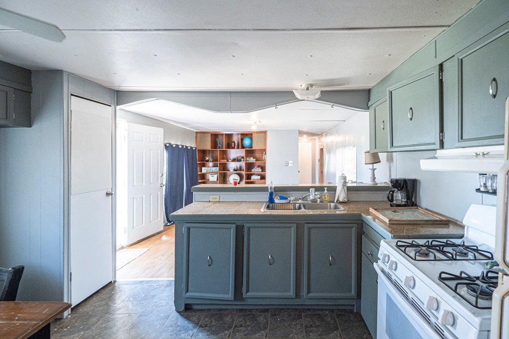 4908 S County Rd 1202, Midland, Texas image 10