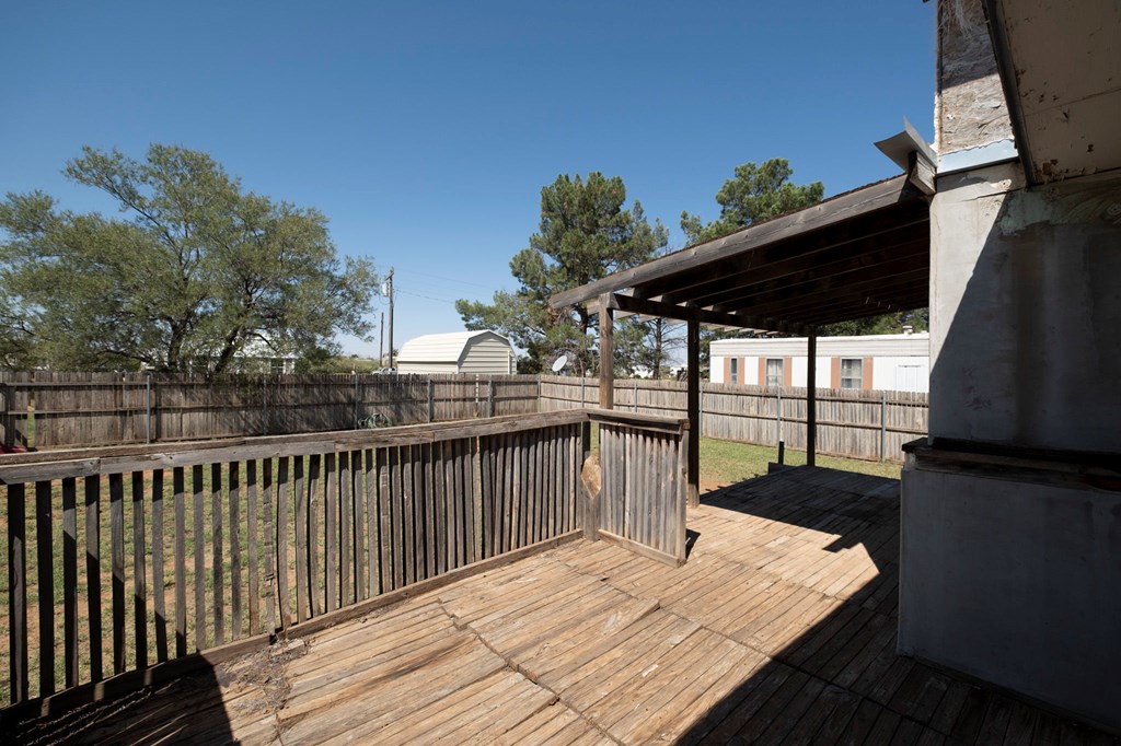 4908 S County Rd 1202, Midland, Texas image 25
