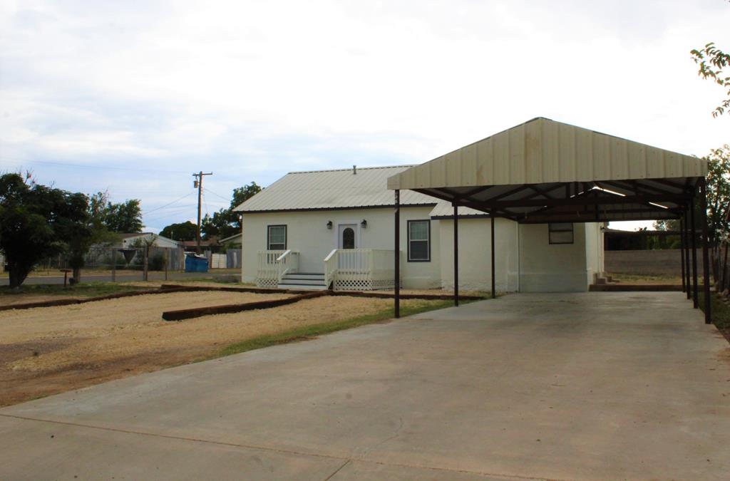 304 W James St #ID 2965, Fort Stockton, Texas image 1