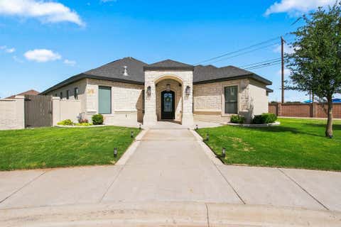 Homes For Sale - 4511 Solana<br/> Midland, TX 79707