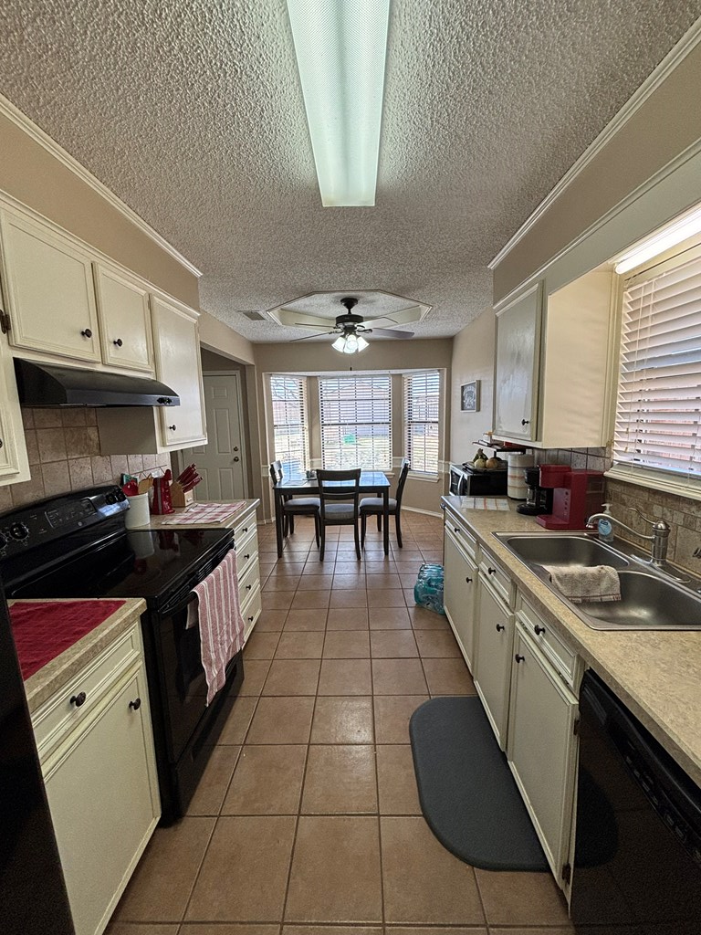 4305 Lubbock Avenue, Snyder, Texas image 12