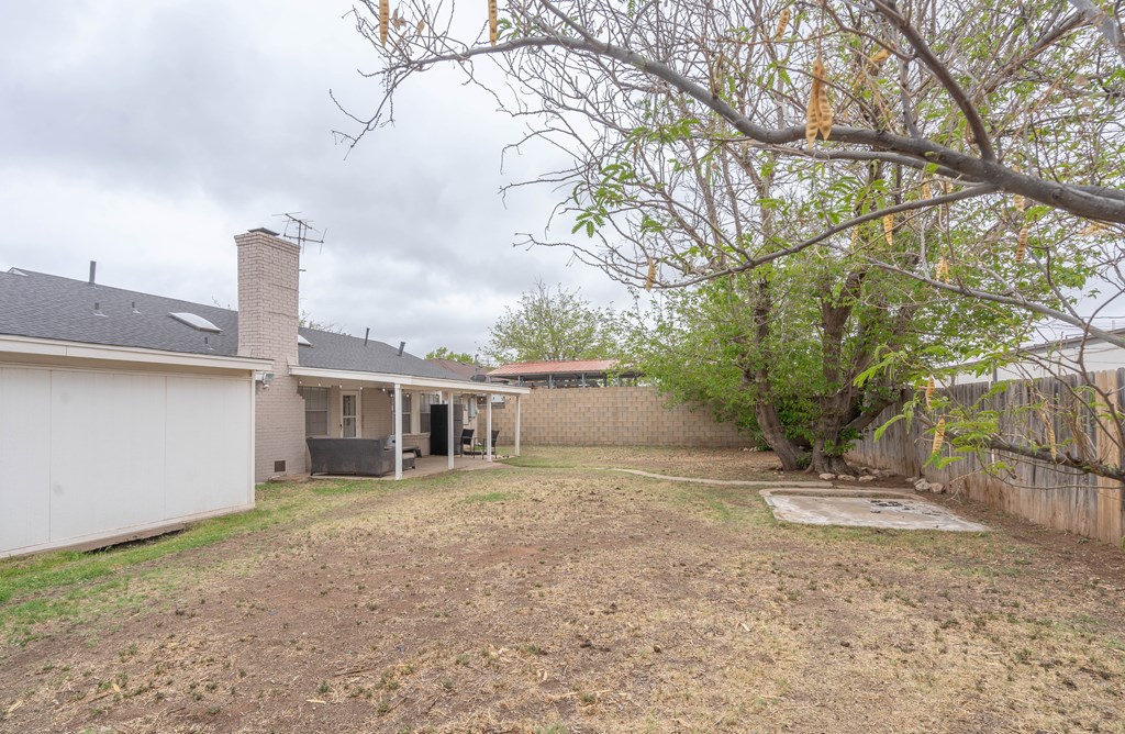 3218 Camarie Ave, Midland, Texas image 22
