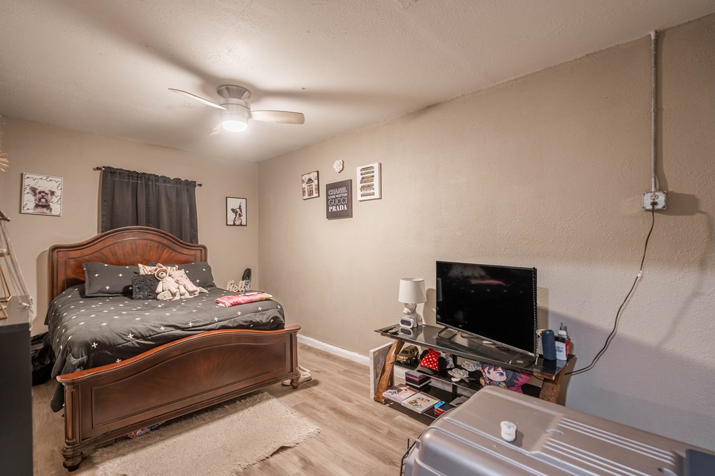 3218 Camarie Ave, Midland, Texas image 17