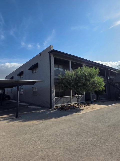 Apartment For Rent - 3310 Bedford Ave #A2<br/> Midland, TX 79703