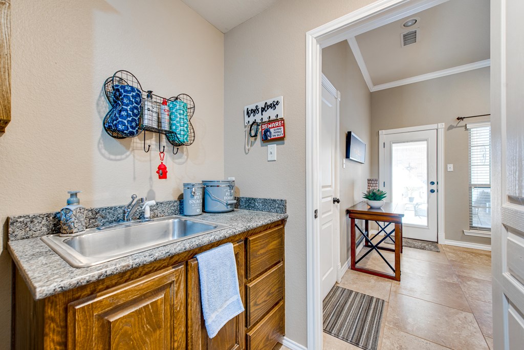 5211 Oak Valley Dr, Midland, Texas image 36